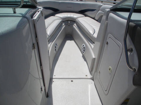 2002 Crownline BR230