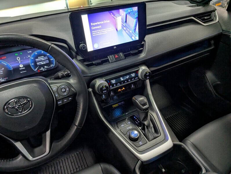 2024 Toyota RAV4 Hybrid XSE