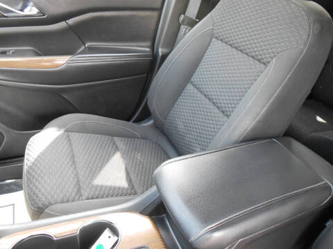 2018 GMC Acadia SLE-2