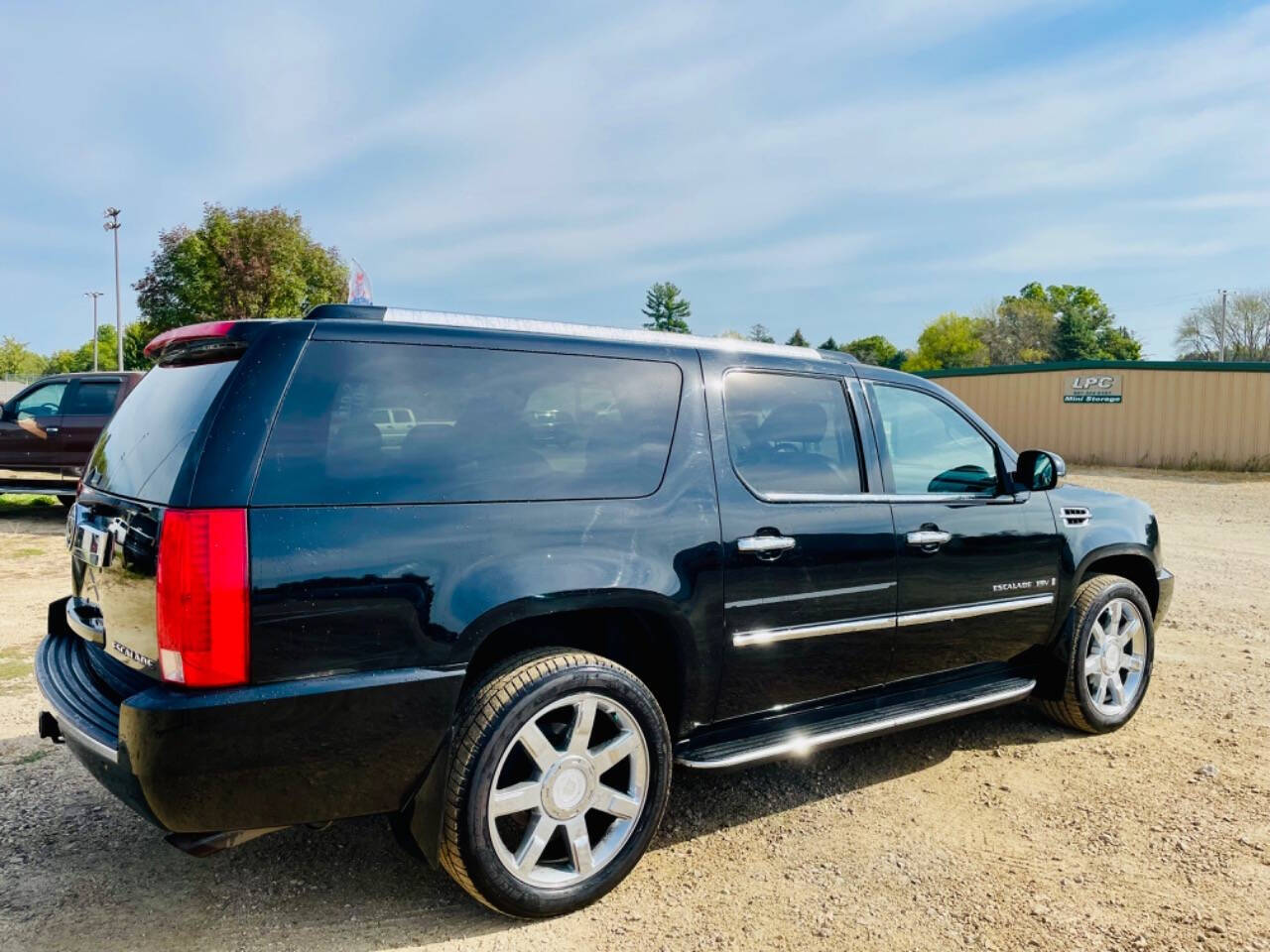 2008 Cadillac Escalade ESV for sale at Top Gear Auto Sales LLC in Le Roy, MN