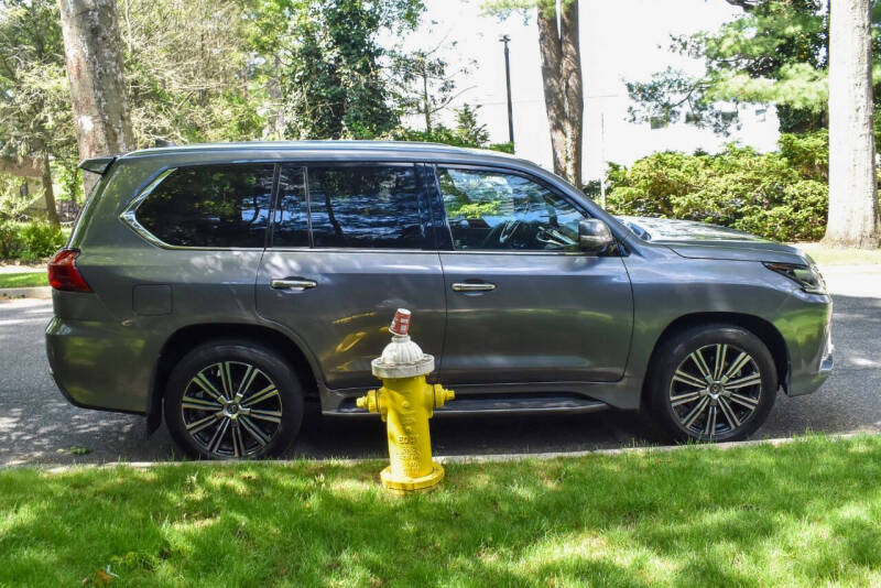 2018 Lexus LX 570