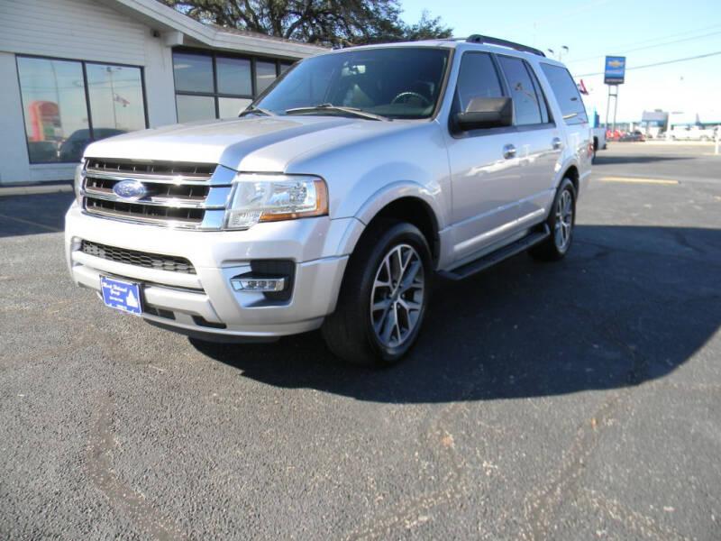 2015 Ford Expedition for sale at MARK HOLCOMB  GROUP PRE-OWNED in Waco TX