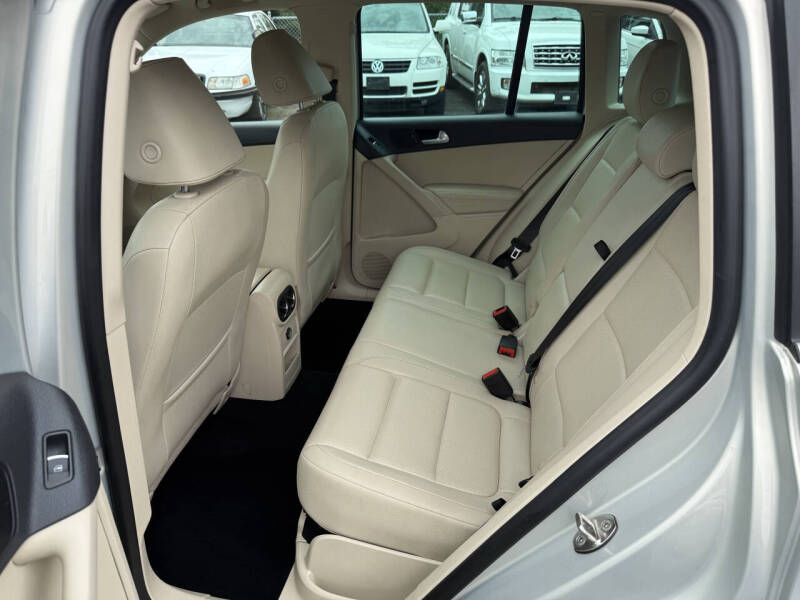 2012 Volkswagen Tiguan S 4Motion