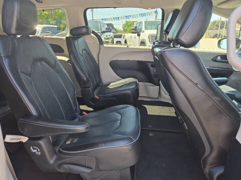 2020 Chrysler Pacifica Limited
