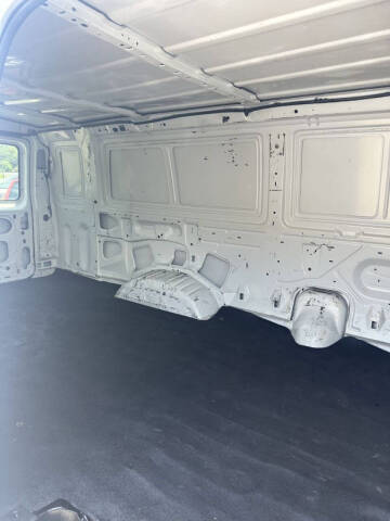 2013 Ford E-Series E-350 SD