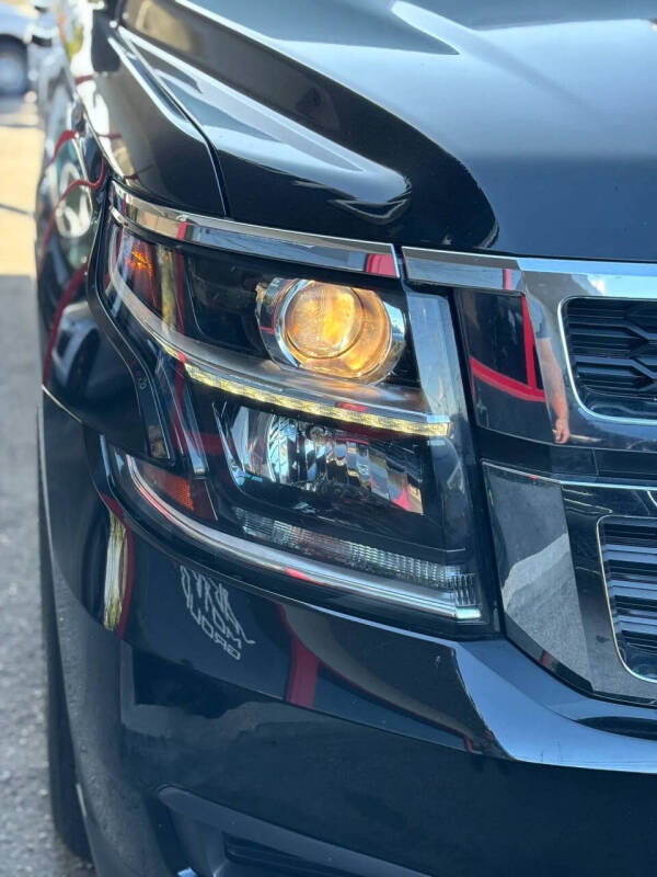 2017 Chevrolet Suburban LT