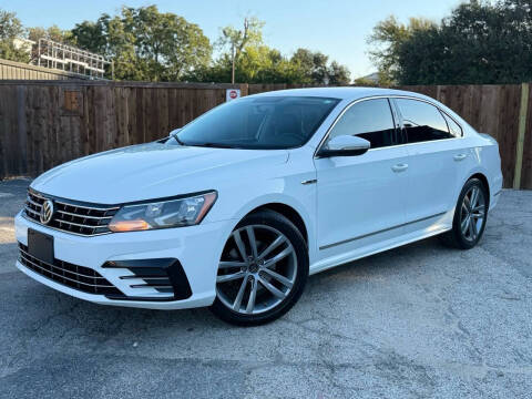2017 Volkswagen Passat 1.8T R-Line