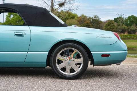 2002 Ford Thunderbird Deluxe