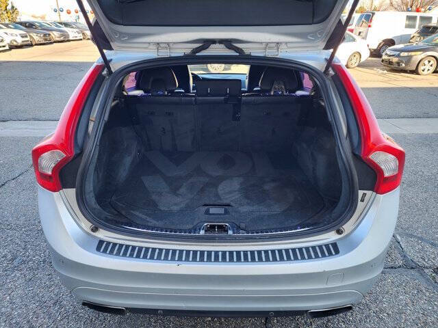 2015 Volvo V60 T5 Drive-E Platinum