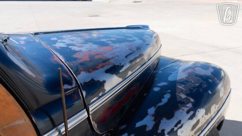 1946 Ford Super Deluxe