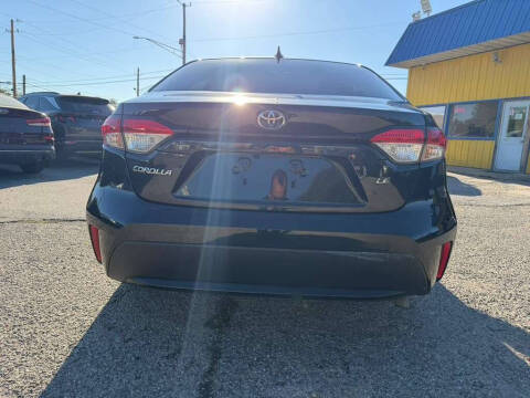 2020 Toyota Corolla LE