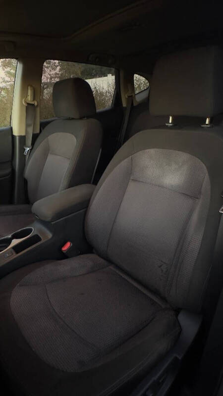 2012 Nissan Rogue SV