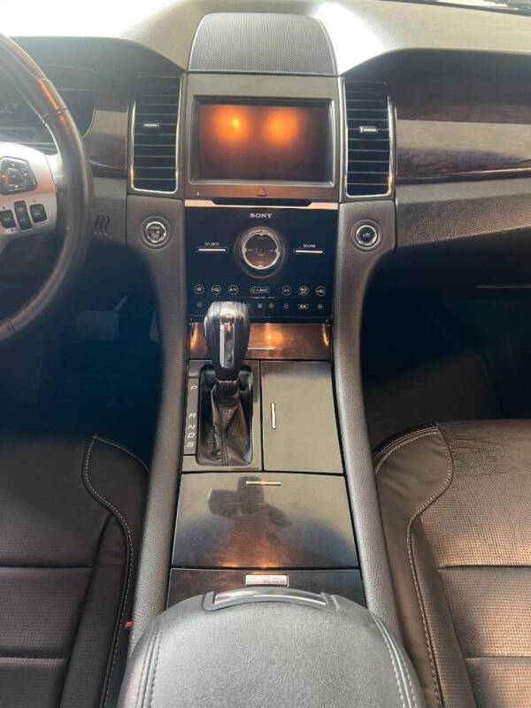 2013 Ford Taurus Limited