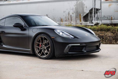 2017 Porsche 718 Cayman