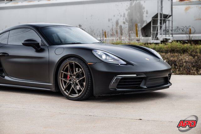 2017 Porsche 718 Cayman