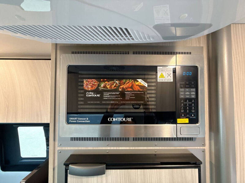 2025 Mercedes-Benz Sprinter