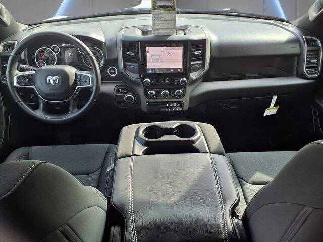 2025 RAM 1500 Express