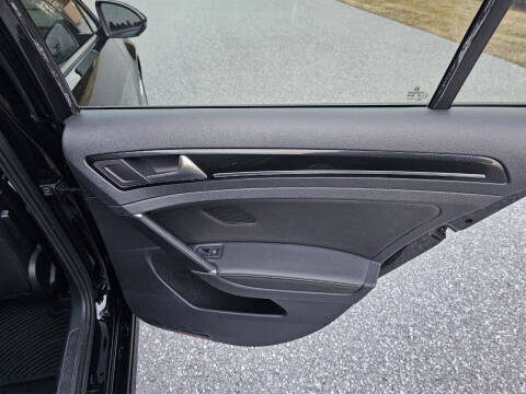 2015 Volkswagen Golf TDI SEL