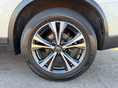 2020 Nissan Rogue SV