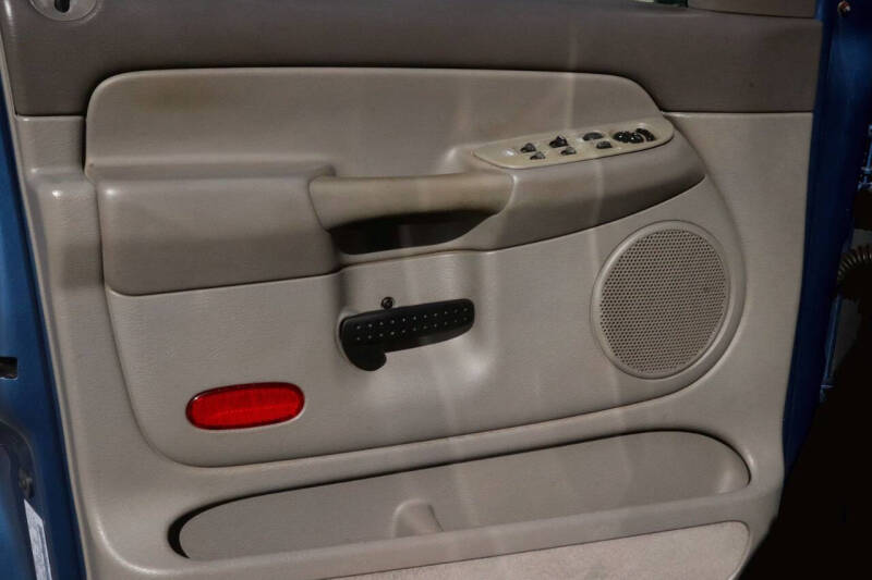 2002 Dodge Ram 1500 ST