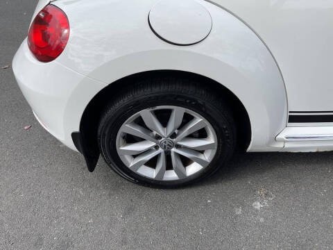 2013 Volkswagen Beetle