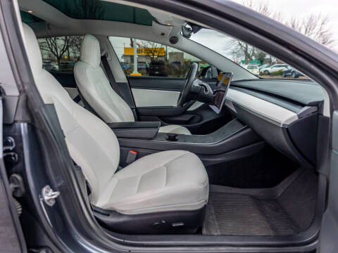 2020 Tesla Model 3 Performance