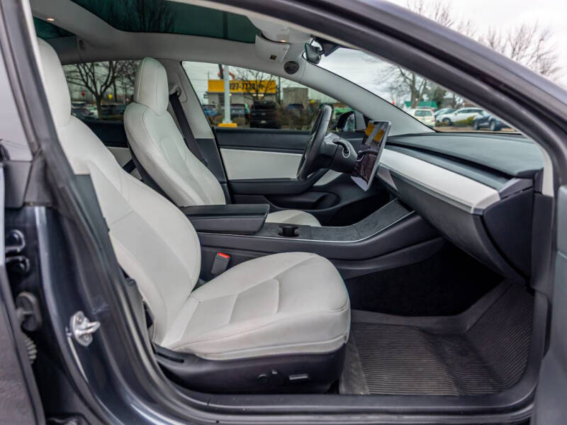 2020 Tesla Model 3 Performance