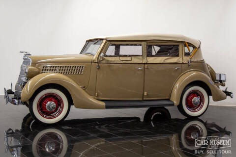 1935 Ford Model 48