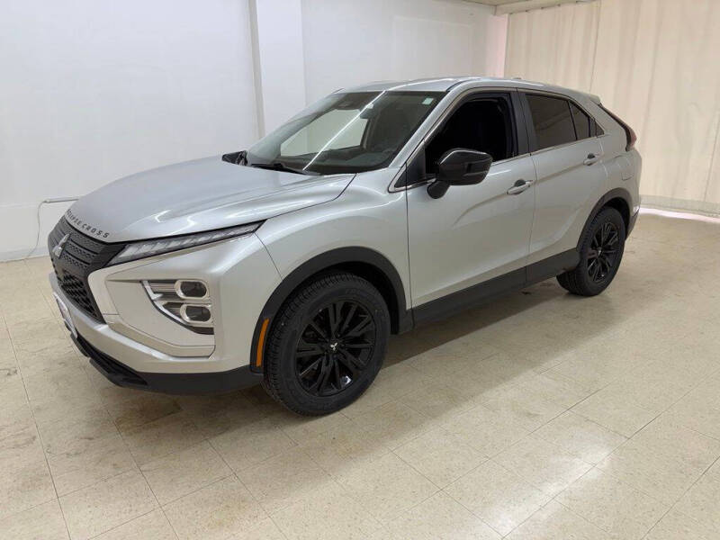 2024 Mitsubishi Eclipse Cross LE S-AWC's photo