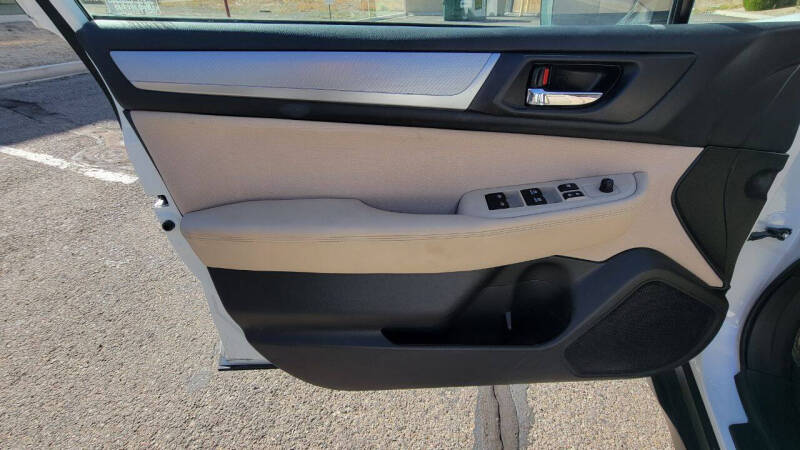 2017 Subaru Outback 2.5i Premium