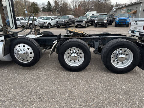 2021 International RH613