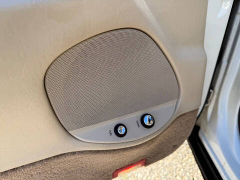 2000 Lincoln Town Car Executive