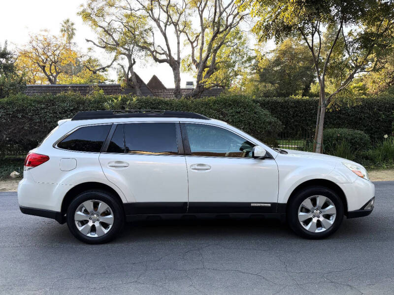 2010 Subaru Outback 2.5i Limited