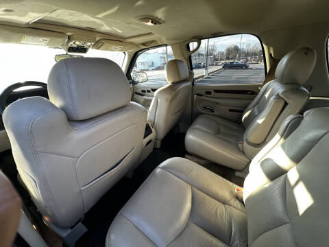 2005 Cadillac Escalade