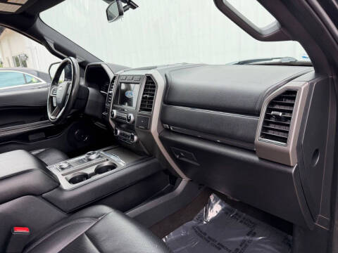 2020 Ford Expedition XLT