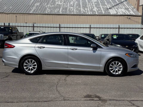 2017 Ford Fusion S
