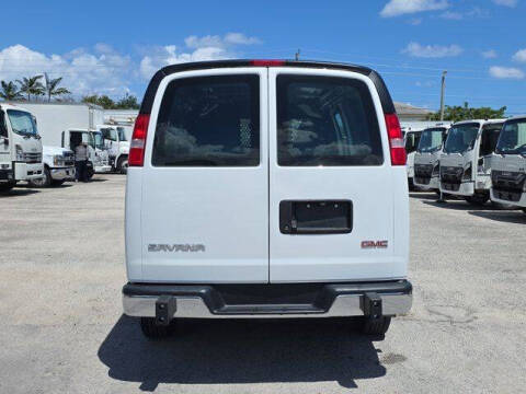2024 GMC Savana 2500