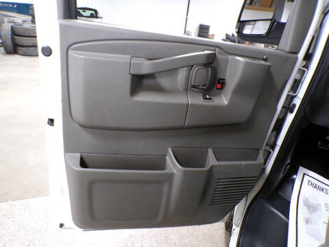 2017 Chevrolet Express 2500