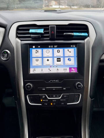 2019 Ford Fusion Hybrid SE