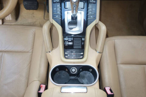 2013 Porsche Cayenne Tiptronic