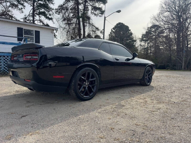 2020 Dodge Challenger SXT