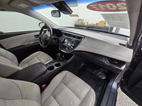 2017 Toyota Avalon XLE