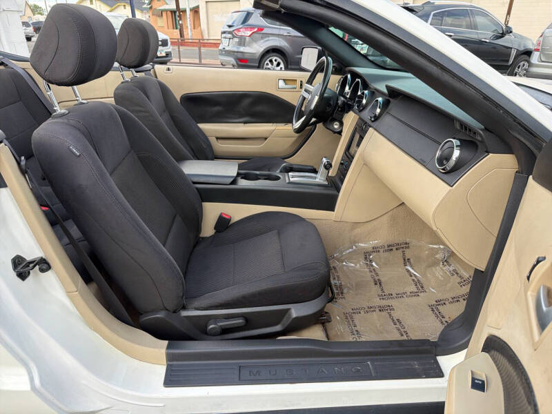 2008 Ford Mustang V6 Premium