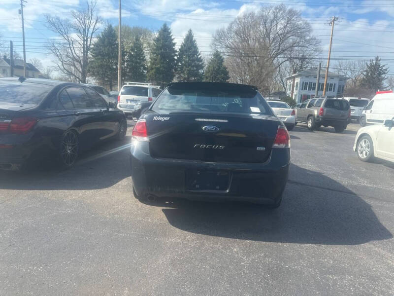 2010 Ford Focus SES