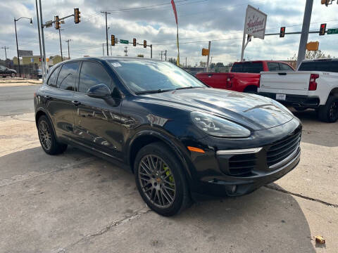 2018 Porsche Cayenne S E-Hybrid Platinum Edition