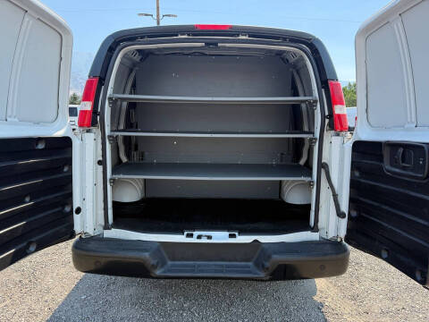 2021 Chevrolet Express 2500