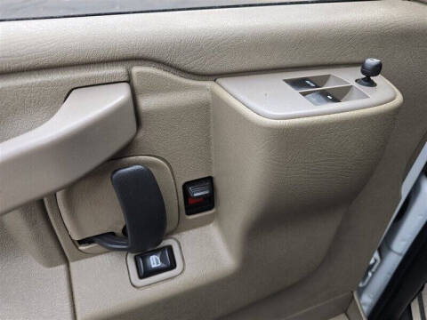 2021 Chevrolet Express 2500