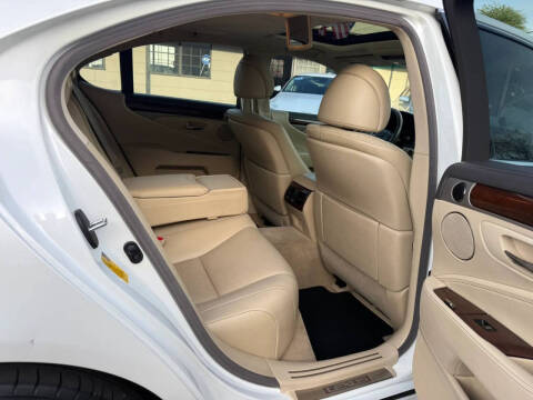 2014 Lexus LS 460