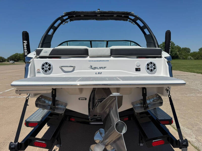 2025 Regal LS2 SURF