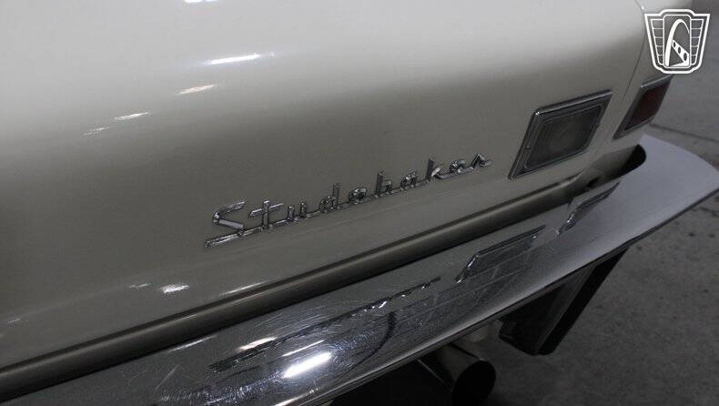 1964 Studebaker Avanti